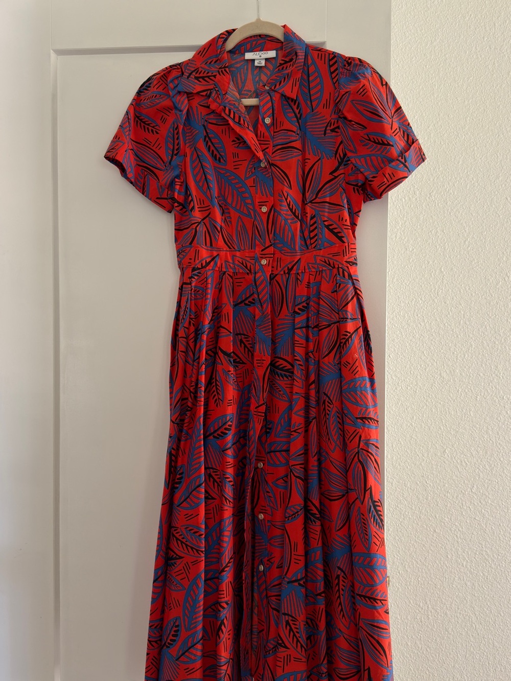 Tropical Red Leaf-Print Button-Front Dress